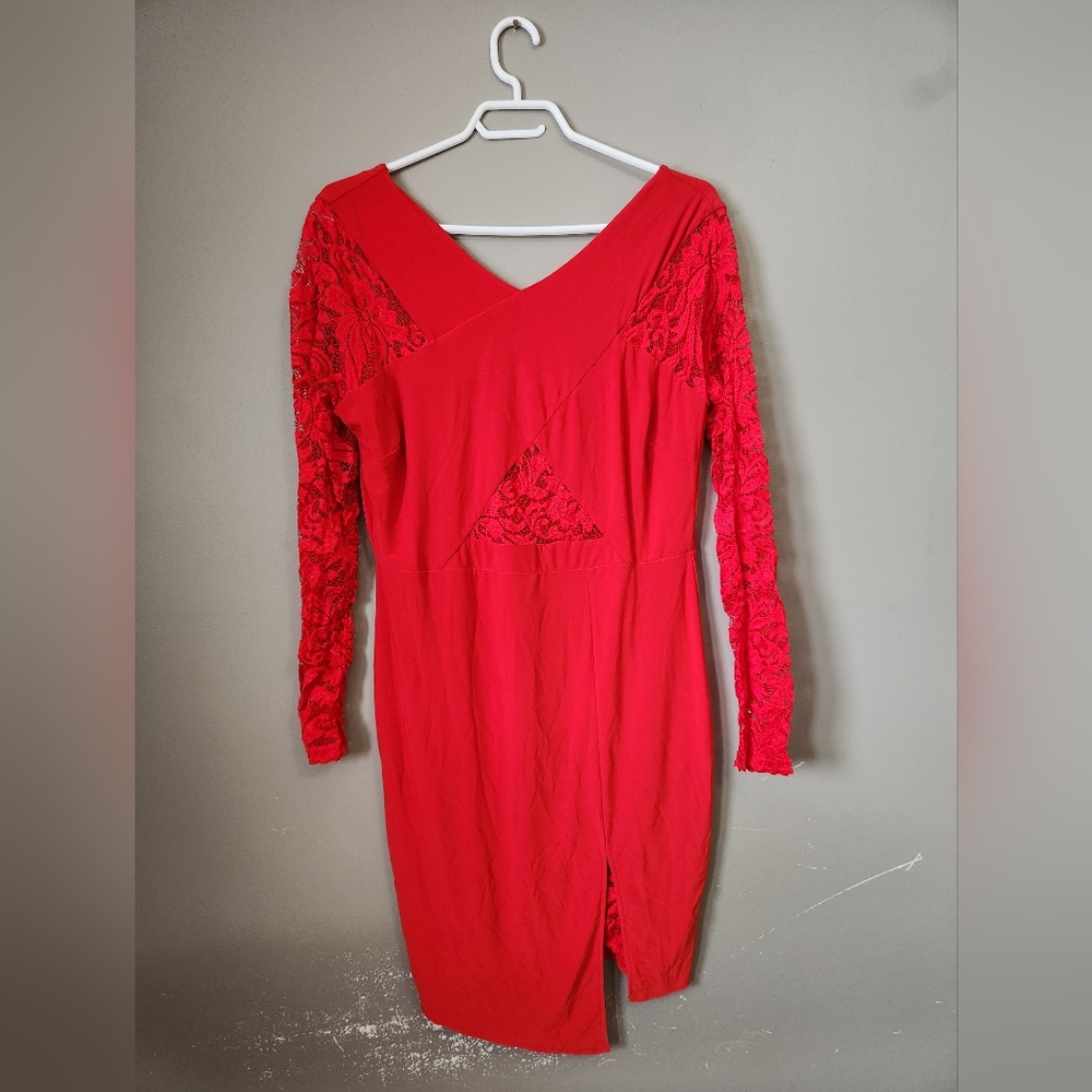 VENUS Vibrant Red Long Sleeve Dress